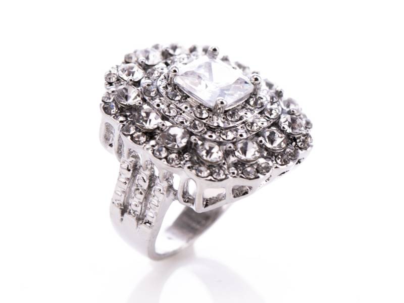 Damen Silvertone Und Crystal Fashion-statement Ring von TheHillbillyHipster