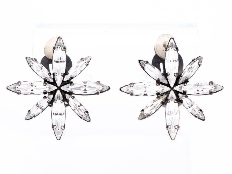 Vintage Butler & Wilson Crystal Starburst Clip Statement Earrings Vintage Butler & Wilson Crystal Starburst Clip Statement Earrings von TheHillbillyHipster