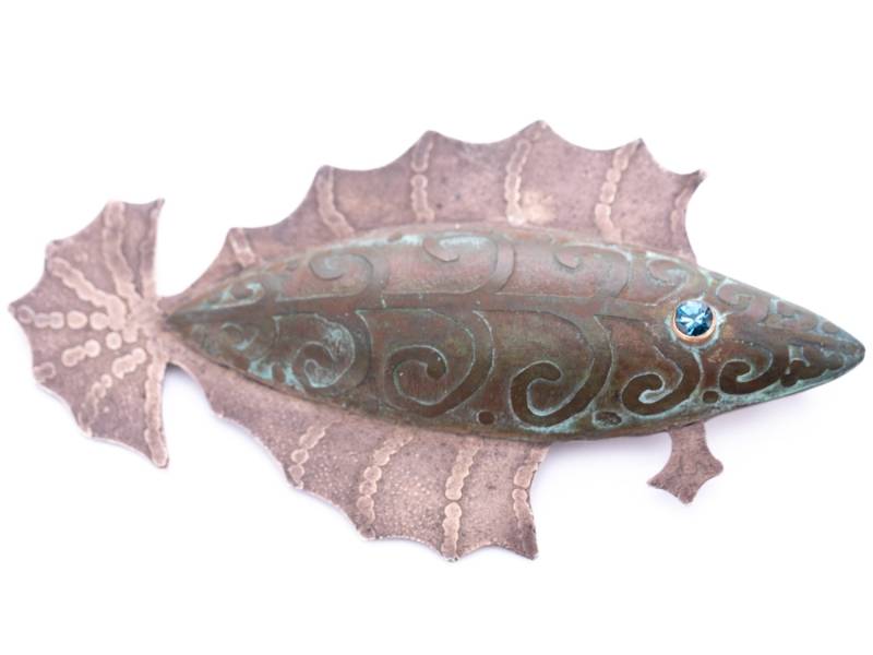 Vintage Charles Und Tami Kegley Sterling Fisch Brosche Blauer Topas, 14K Gold Akzent Vintage Charles Und Tami Kegley Sterling Fisch Brosche Blauer Topas, 14K Gold Akzent von TheHillbillyHipster