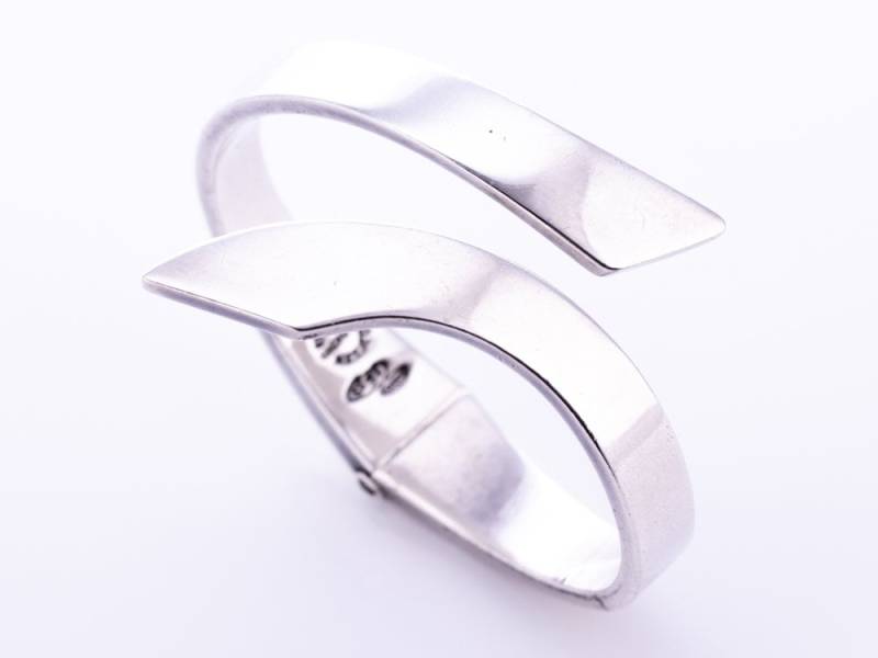 Vintage Modernist Sigi Pineda Sterling Silber Klapparmband Vintage Modernist Sigi Pineda Sterling Silber Klapparmband von TheHillbillyHipster