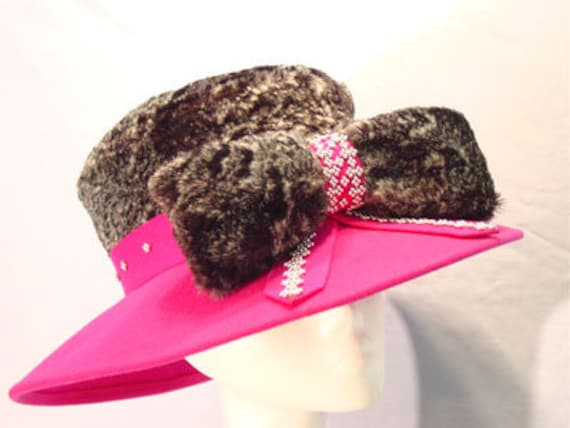 Fuschia Wolle, Filz Fell Hut, Breite Krempe Mütze, Fedora Hut, Hochzeit Hut, Kentucky Derby Hut, Church Hat, Tea Party Hut von TheHipBoutique