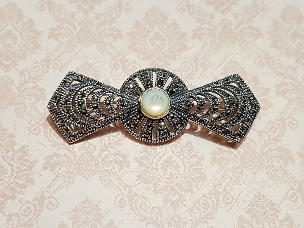 Art Deco Brosche Silber Markasit Perlmutt Braut Anhänger Pin Vintage Bride Art Deco Brosche Silber Markasit Perlmutt Braut Anhänger Pin Vintage Bride von TheHirstCollection