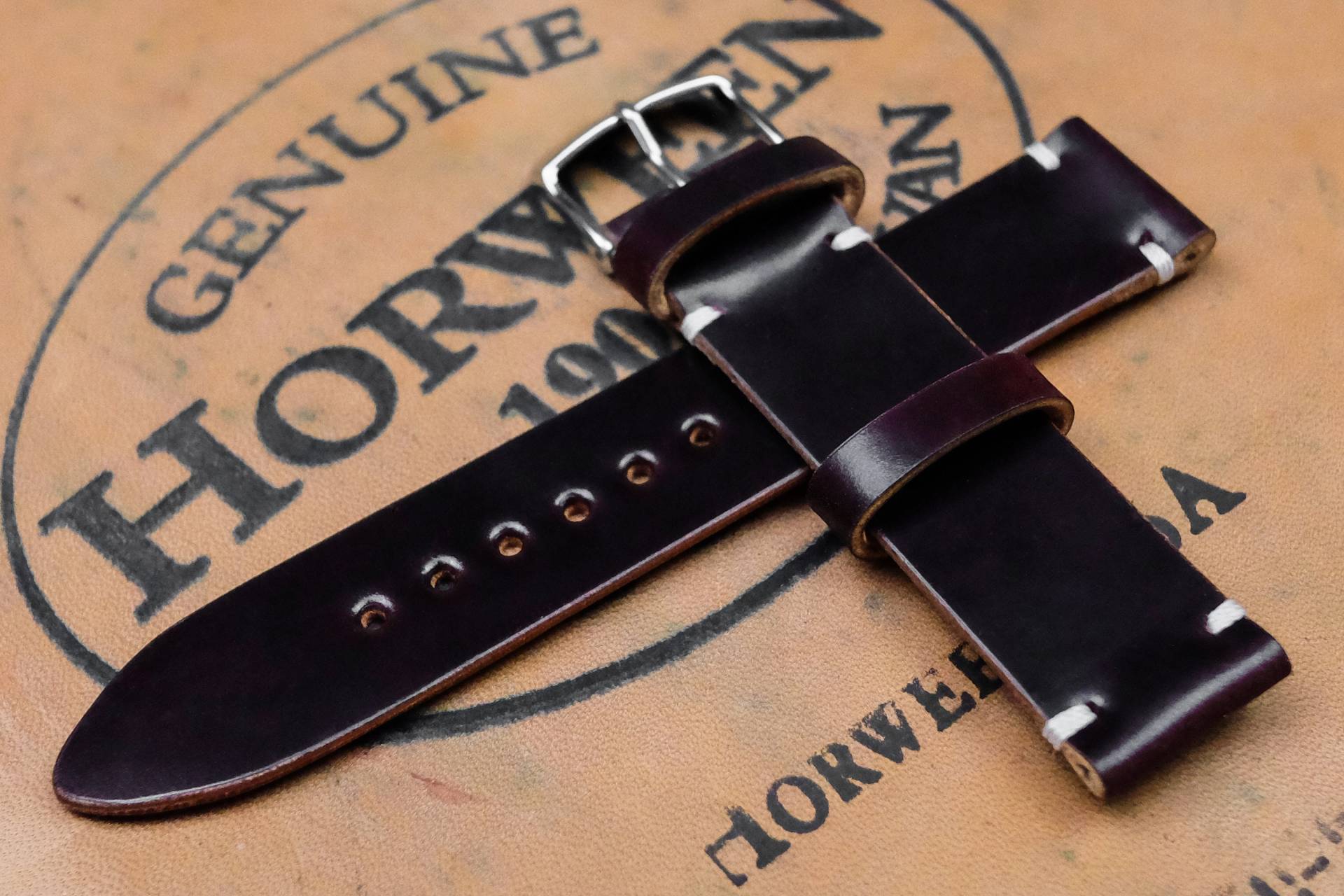 Horween Shell Cordovan Farbe 8 Burgund Ungefüttert Seite Stich Leder Armband Horween Shell Cordovan Farbe 8 Burgund Ungefüttert Seite Stich Leder Armband von TheHouseOfStraps