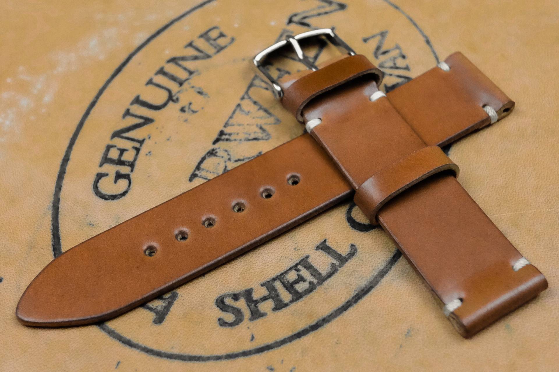 Horween Shell Cordovan Natürliche Ungefütterte Seite Stich Leder Armband Horween Shell Cordovan Natürliche Ungefütterte Seite Stich Leder Armband von TheHouseOfStraps