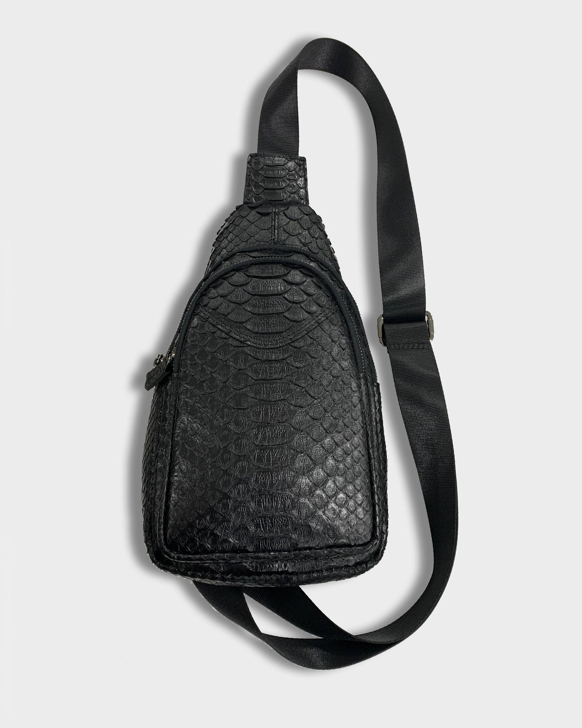 Herren Echt Python Leder Sling Schultertasche Brusttasche Exotisch Messenger Tasche Herren Echt Python Leder Sling Schultertasche Brusttasche Exotisch Messenger Tasche von TheISSLA