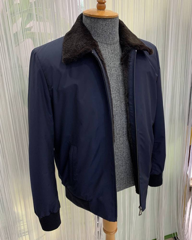 Loro Piana Stoff Wolle Bomberjacke Mit Echtem Hasenfell Futter von TheISSLA