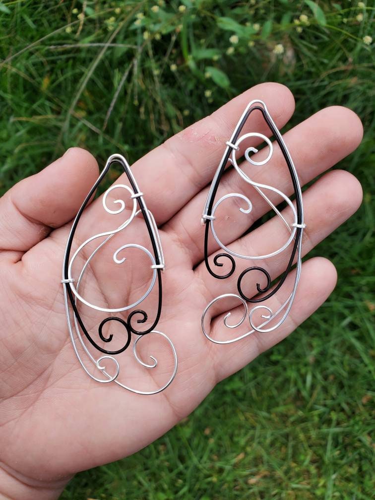 Elfe Ohrmanschetten Versilberter Draht, Cosplay Schmuck Elfe Ohrmanschetten Versilberter Draht, Cosplay Schmuck von TheImpliedLine