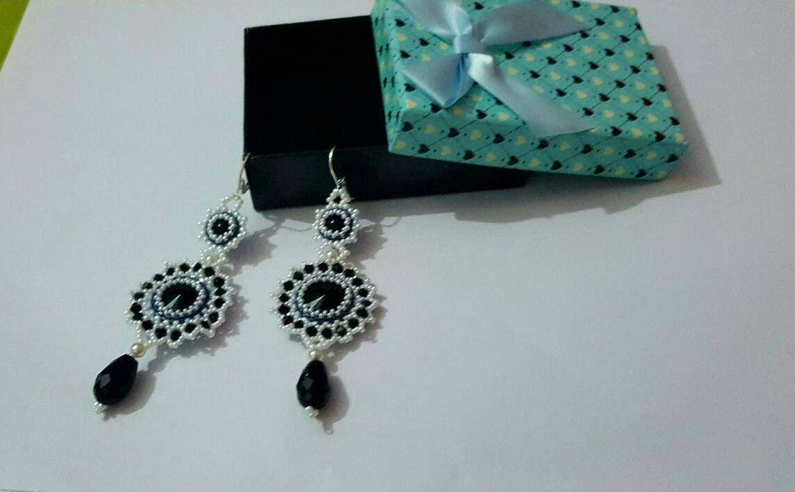 Luxus Rivoli Ohrring, Handgemacht Schwarz-Weiß Ohrring Sommer Schirm Ohrringe Luxus Rivoli Ohrring, Handgemacht Schwarz-Weiß Ohrring Sommer Schirm Ohrringe von TheJewelleryPalace