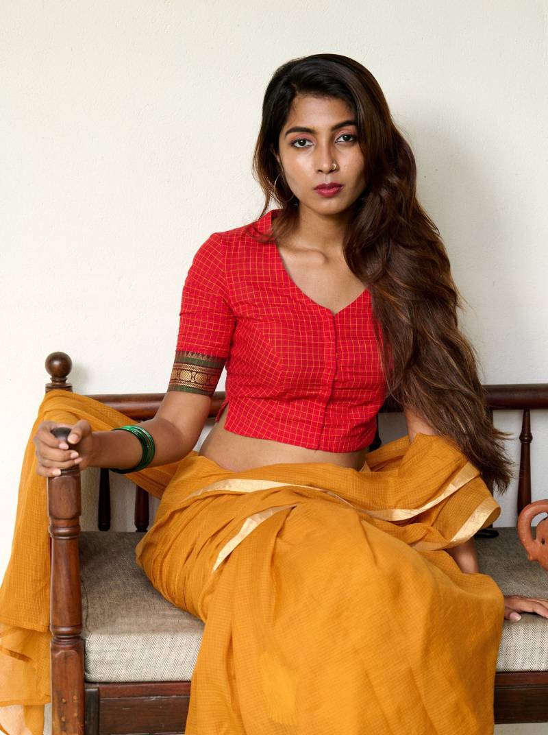 Rosen Sind Rote Bluse von TheKaithariProject