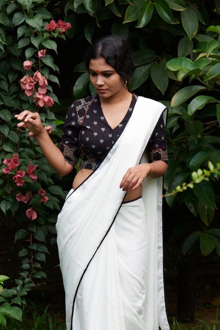 Sefid Saree Sefid Saree von TheKaithariProject