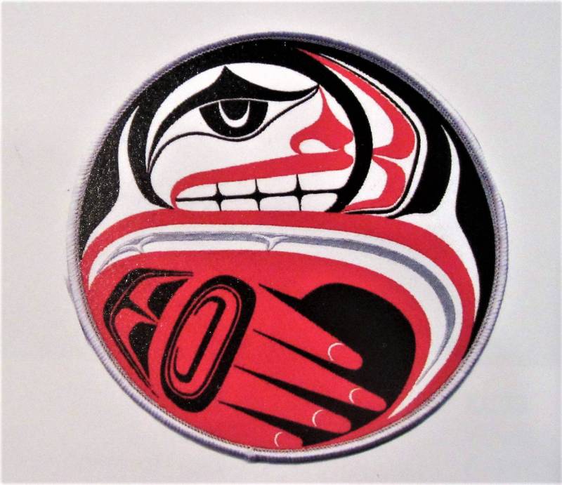 Tsimshian First Nation "Eagle Transforming' Bügelbild Gestickter Aufnäher 5 "' Pacific North West Coast Native Indigene Kunst von TheKanataShop