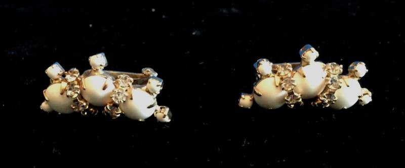 Hattie Carnegie Clip-On Ohrringe von TheLadyCollects