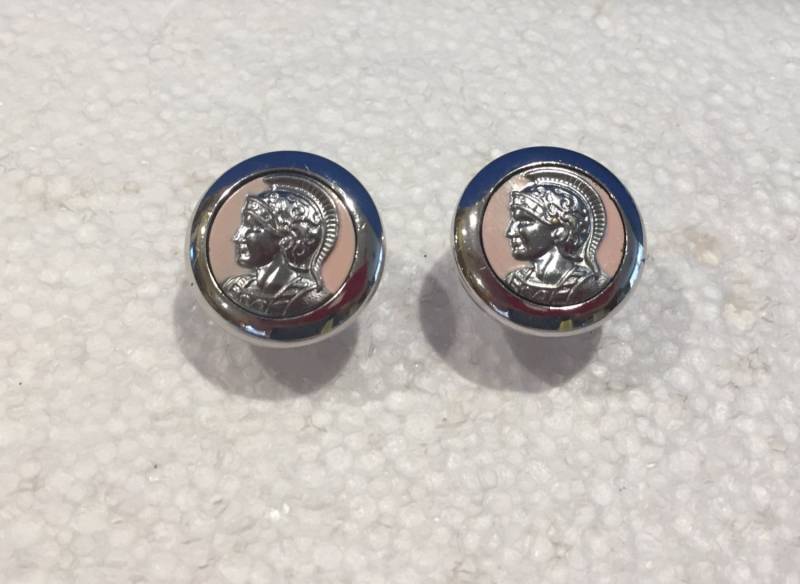 Vintage Swank Centurion Manschettenknöpfe - Silber-Ton Mit Einem Rosa Hintergrund von TheLadyCollects