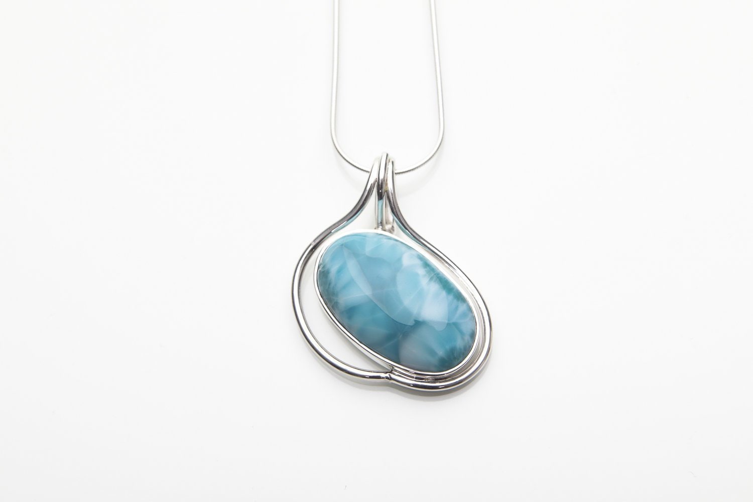 Larimar Anhänger, Mila, Aqua Blauer Stein, Optional Mit Silberkette von TheLarimarShop