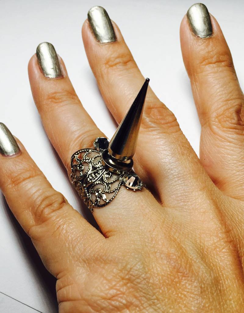Einzelring, Spike Midi Ring, Filigran Ring, Knöchelring, Spike Ring, Spike Ring, Filigraner Silber Ring, Filigrane Ring, Verstellbar Einzelring, Spike Midi Ring, Filigran Ring, Knöchelring, Spike Ring, Spike Ring, Filigraner Silber Ring, Filigrane Ring, Verstellbar von TheLegacyArt