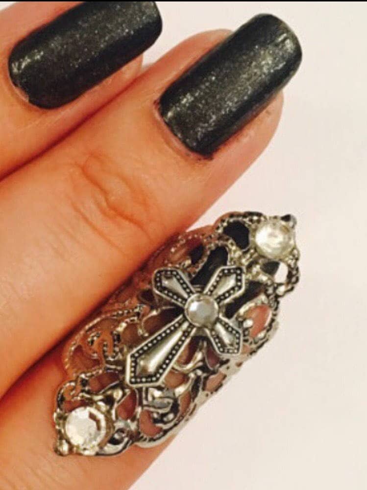 Kreuzkralle Ring, Fingerspitze, Nagelspitze, Nagelschutz, Cross Ring, Kristallkreuzkralle, Kristallklaue, Nagelkralle, Filigranschmuck, Kristall von TheLegacyArt