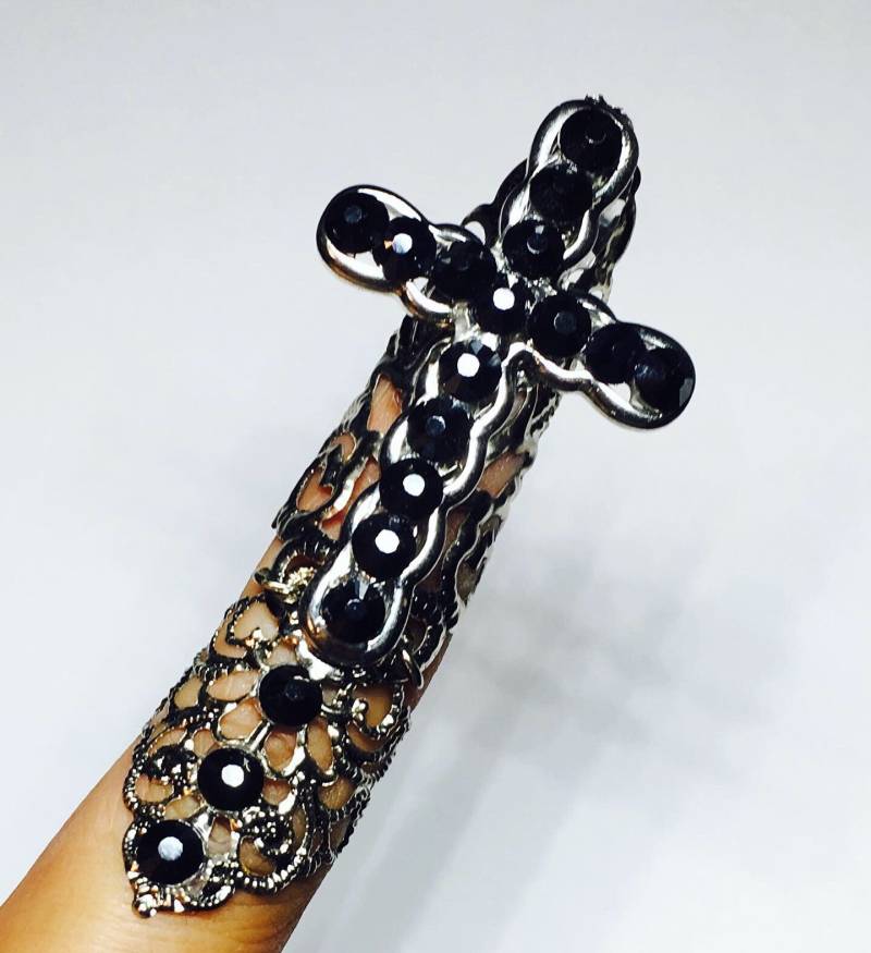Kristall Kreuz Nagelschutz, Panzerring, Kreuz Ring, Kreuz Schmuck, Kristall Kreuz, Kreuze, Schildring, Kristall Kreuz, Fingerbedeckung, Voller Kristall Kreuz Nagelschutz, Panzerring, Kreuz Ring, Kreuz Schmuck, Kristall Kreuz, Kreuze, Schildring, Kristall Kreuz, Fingerbedeckung, Voller von TheLegacyArt