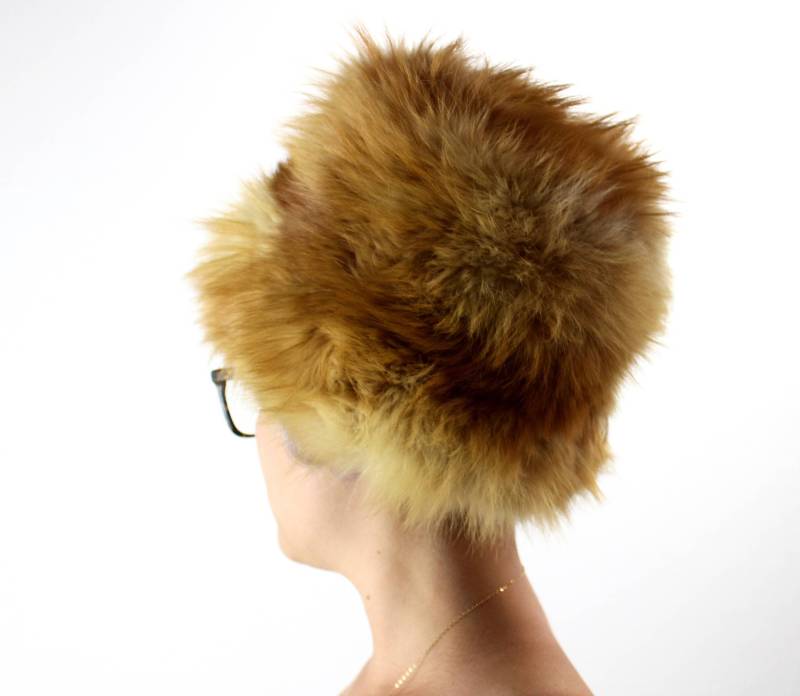 Jahrgang Saks Fifth Avenue Weichen Fuchs Pelz Hut, Rötlich Braunes Fell Gefüttert Mit Stoff 460017 von TheLionsDenStudio