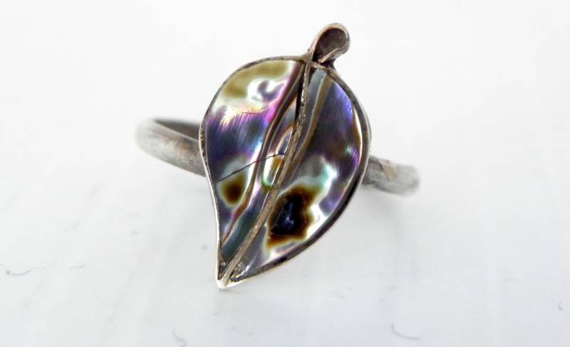 Taxco Mutter Der Perle Sterling Silver Leaf Ring von TheLostAmerican