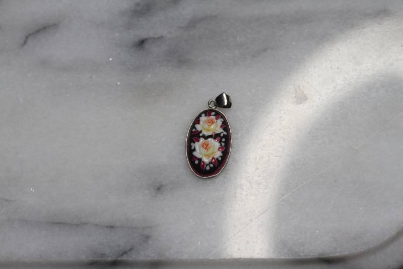 Blumen Multi Color Anhänger von TheLoveFashion