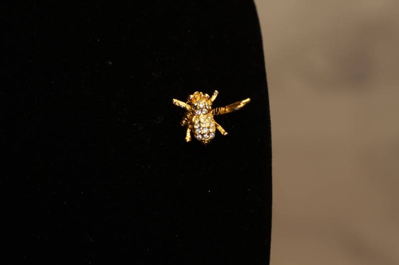 Gold Fliege Brosche von TheLoveFashion