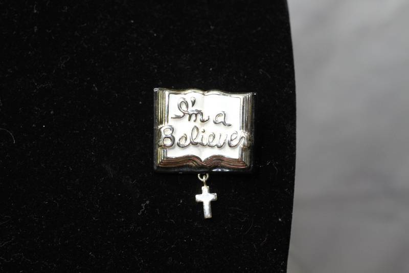 Ich Bin Ein Believer Brosche von TheLoveFashion