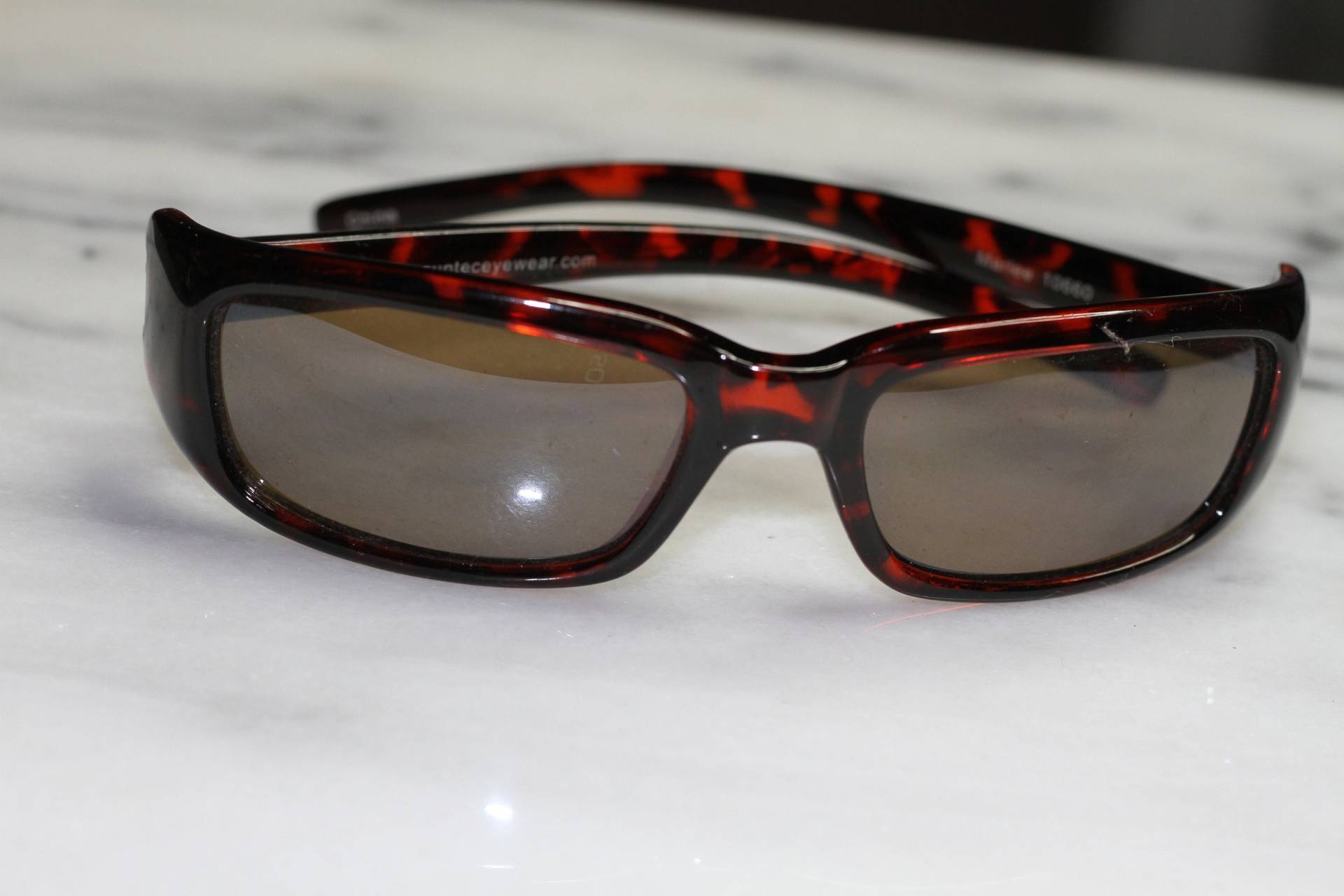 Rot-Türkis-Wickelbrille von TheLoveFashion