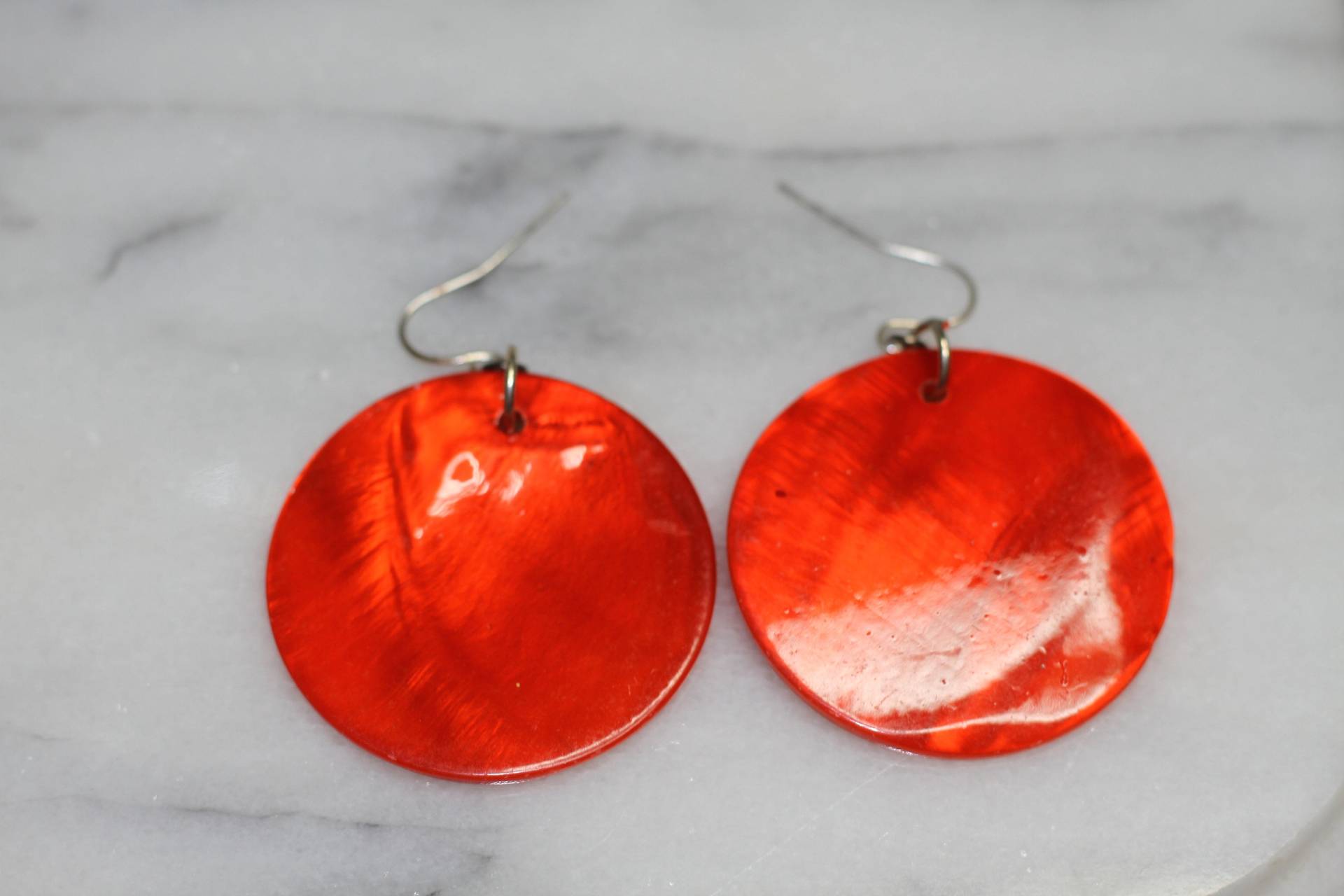 Rote Runde Glasohrringe von TheLoveFashion