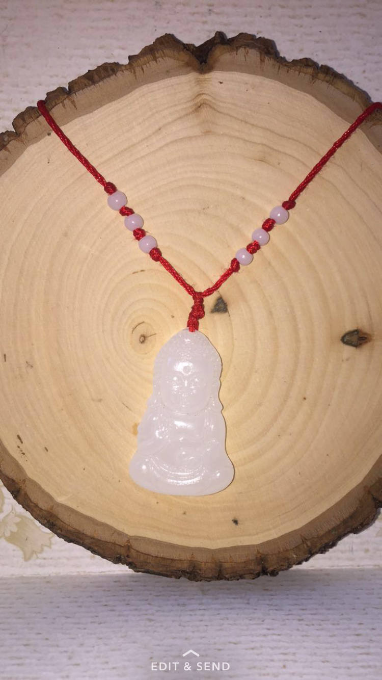 Bergkristall Buddha Glück Amulett Heilung Halskette Bergkristall Buddha Glück Amulett Heilung Halskette von TheLunarLeo7