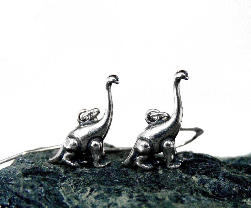 Dinosaurier Ohrringe - Brontosaurus in Sterling Silber Sauropod von TheLysineContingency