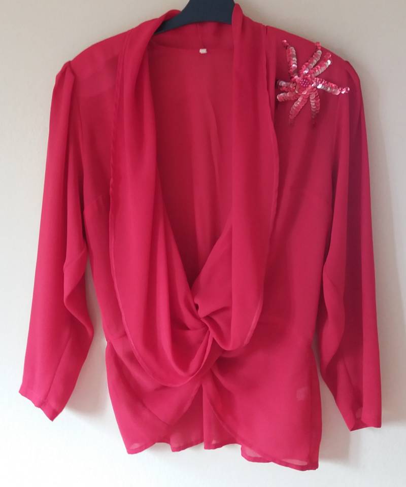 Vintage 80Er W.germany Rot Wickel Schalkragen Pailletten Blume Details Puffy Midi Langarm Gr. De 42/44 Bluse von TheMagicThings