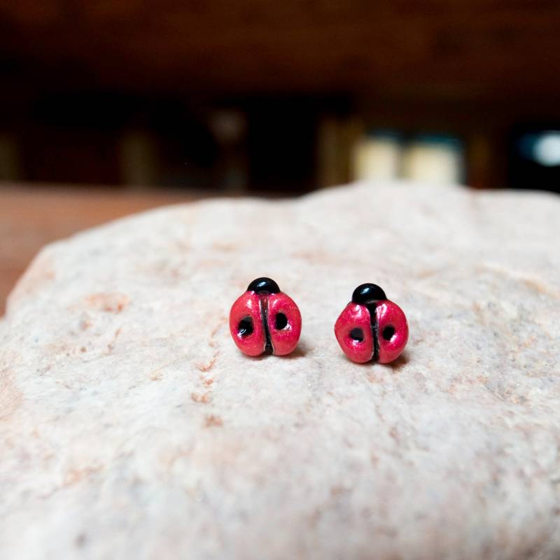Emaille Marienkäfer Ohrstecker von TheMagicZoo
