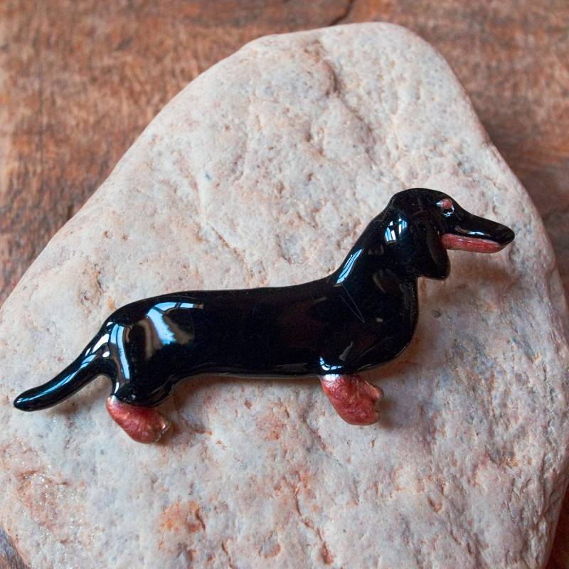 Emaille Schwarz Tan Dackel Brosche von TheMagicZoo