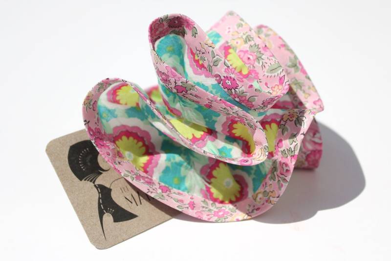 Handgenähter Floraler Druck Unisex Pocket Circle Mit Kontrast Freiheitsdruck Außenrand von TheMakersJournal
