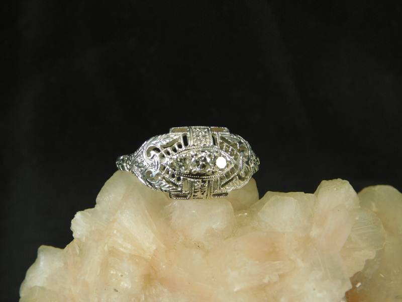 0.18 Ct. Runder Diamant Ring Art Deco Filigran Stil Sterling Silber 0.18 Ct. Runder Diamant Ring Art Deco Filigran Stil Sterling Silber von TheMasterJeweler