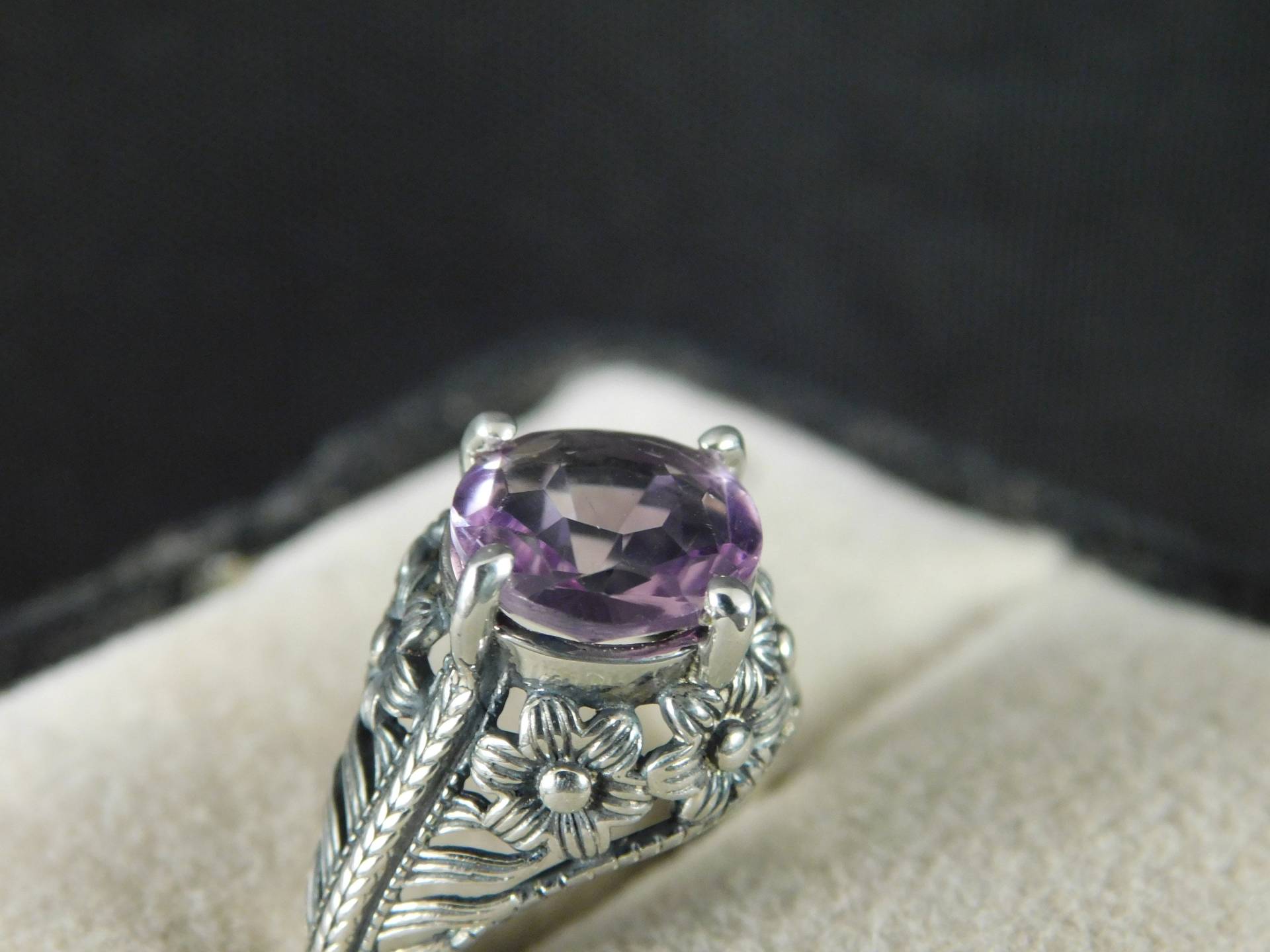 2.07 Ct. Rund Lila Amethyst Ring 1920Er Jahre Stil Sterling Silber Floral Filigran von TheMasterJeweler