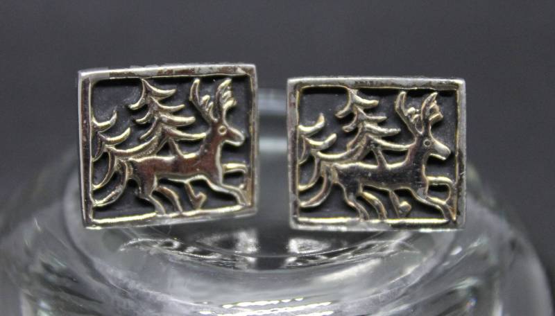 Witzige Vintage Silber Metall Manschettenknöpfe Symmetrical Erhabene Reh Und Fichten Bäume Design von TheMensRoomStore