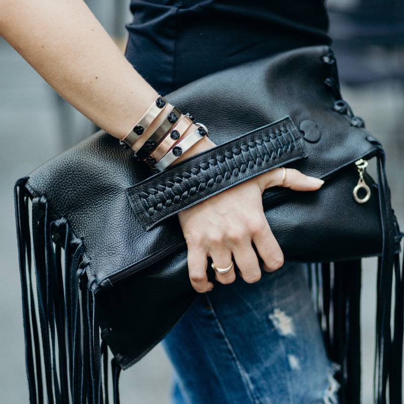 Ledertasche, Fransen Boho Umschlag Abendtasche, Geschenk Für Frau, Weiche Schwarze Lederfrauentasche, Fransenclutch von TheMerakiCompany