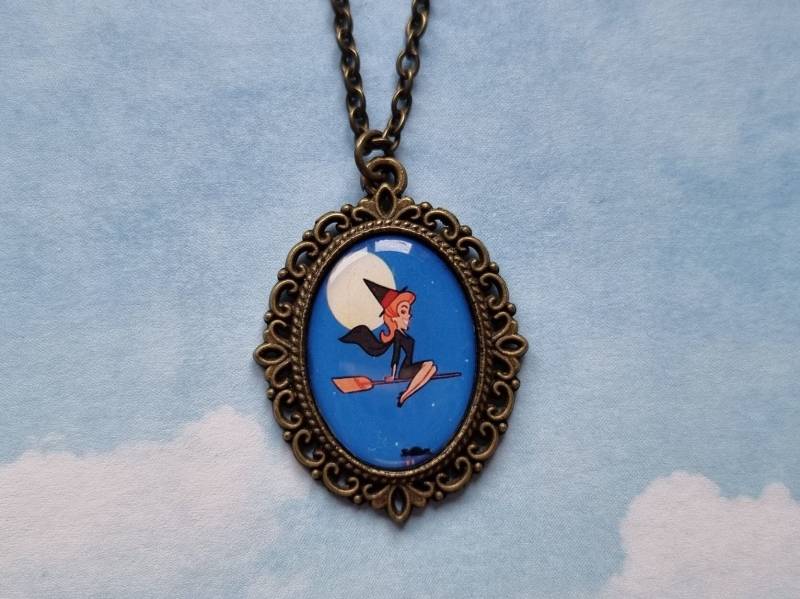 Bezaubernd Inspiriert Cameo Halskette - Silber Option Erhältlich von TheMermaidsEmporium