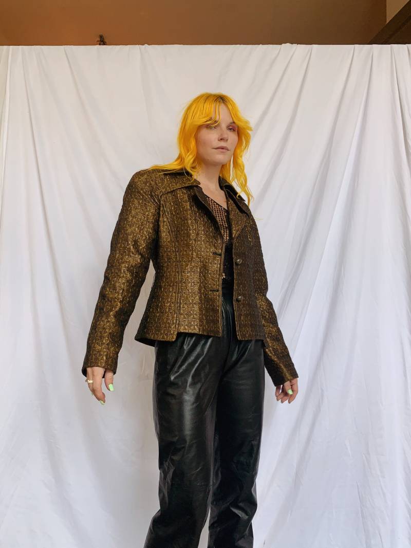 strukturierter Gold/Schwarz Luca Blazer von TheMetalRomanticShop