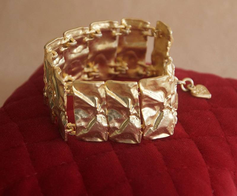 Vintage 60Er/70Er Jahre Mod Haute Couture Dolca Vita Paris Courréges Paco Rabanne Cardin-Ära Space-Age Armband Designer-Made in France Vintage 60Er/70Er Jahre Mod Haute Couture Dolca Vita Paris Courréges Paco Rabanne Cardin-Ära Space-Age Armband Designer-Made in France von TheMetaphysicalStuff