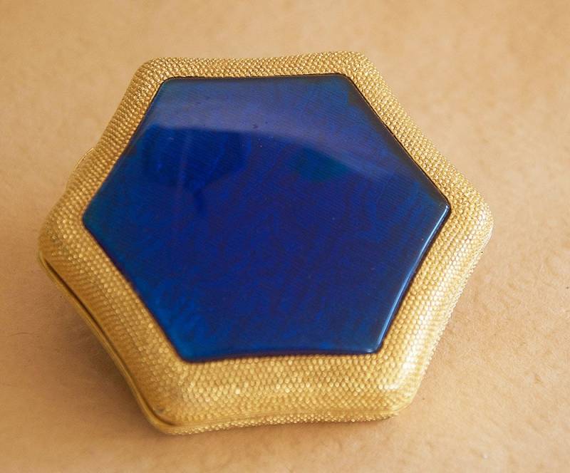 Vintage 70Er Jahre Mod Textural Französisch Haute Couture Christian Dior Make Up Puder Kompakt Vergoldet Emaillierter Designer Robert Goossens Made von TheMetaphysicalStuff