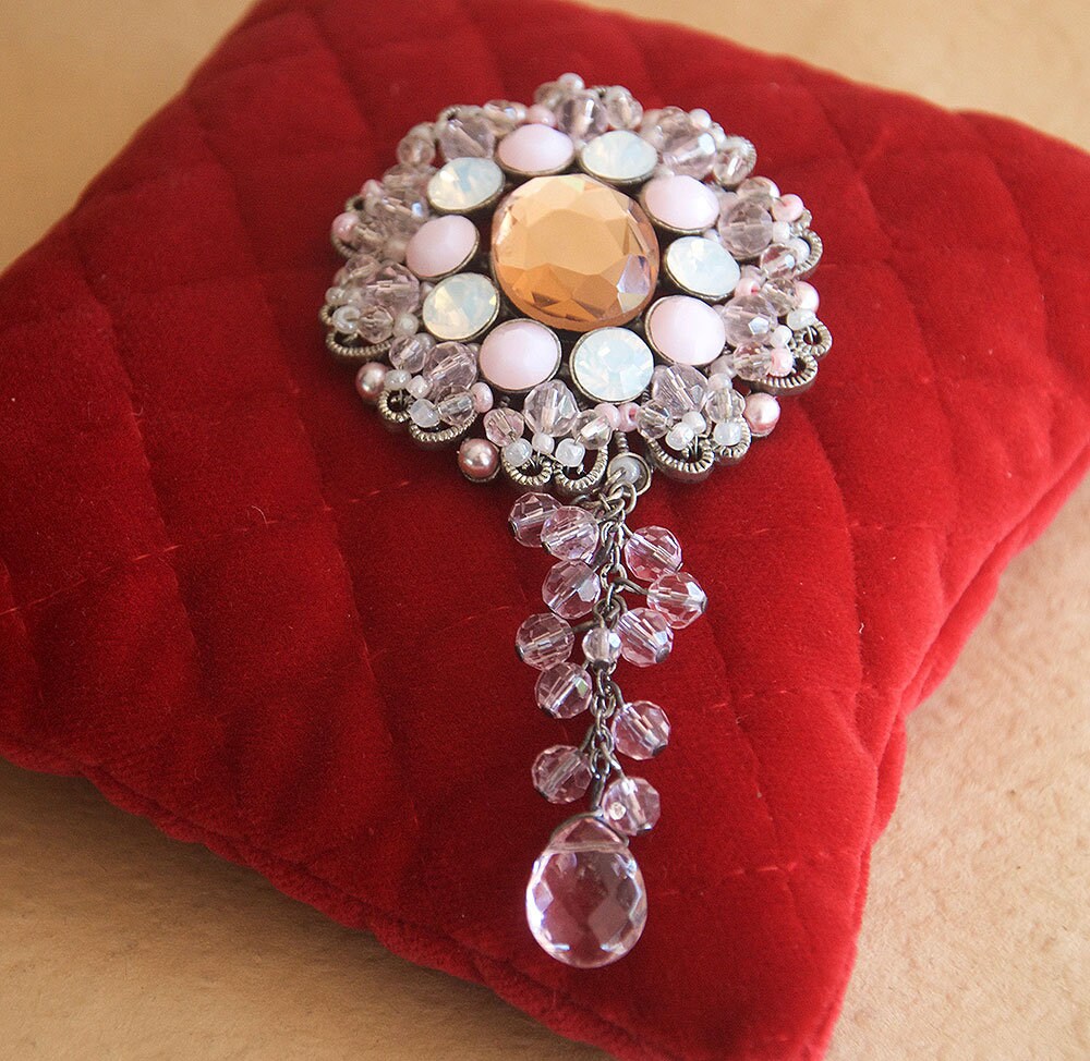 Vintage Antik 1950-60Er Kristall Opal Perlen Brosche Haute Couture Alta Moda Abend Soirée Designer-Made in France Inkrustierte Facettierte Steine von TheMetaphysicalStuff