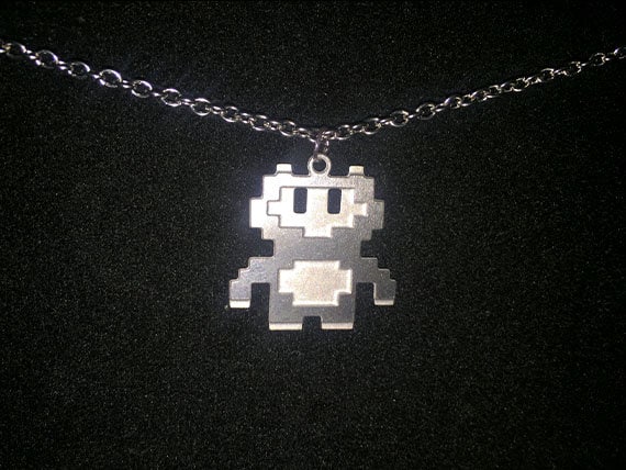 Pixel Anzug Halskette Pixel Anzug Halskette von TheMoonLab