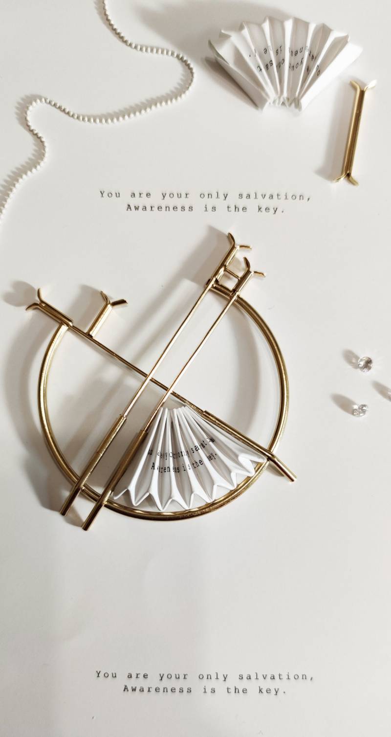 Bedeutungsvolle Geschenke, Personalisierte Statement-Halskette Für Frauen, Lange Gold-Kompass-Halskette, Mutter-Tochter-Geschenke von TheMorningAfterJewel