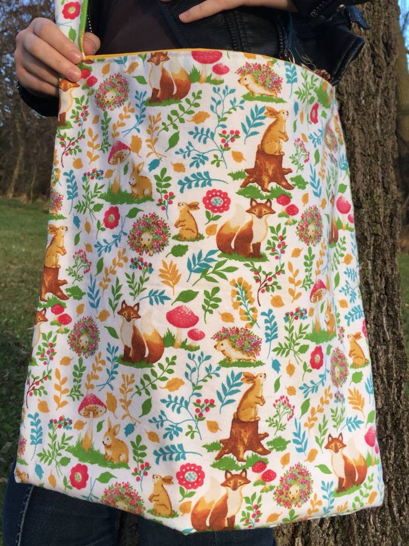 Woodland Whimsy "Dünn" Tote Woodland Whimsy "Dünn" Tote von TheMutinousMermaid