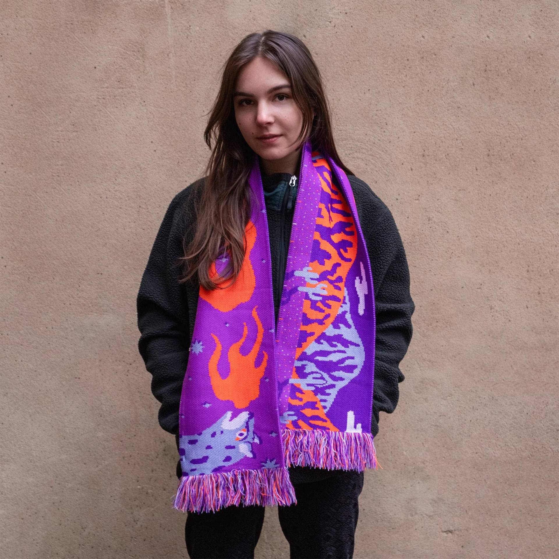Feuer Speiender Schnee Leopard Im Wilden Westen - Bunter Winter Schal Mit Strick Muster in Leuchtenden Farben Feuer Speiender Schnee Leopard Im Wilden Westen - Bunter Winter Schal Mit Strick Muster in Leuchtenden Farben von TheNaughtyDistrict