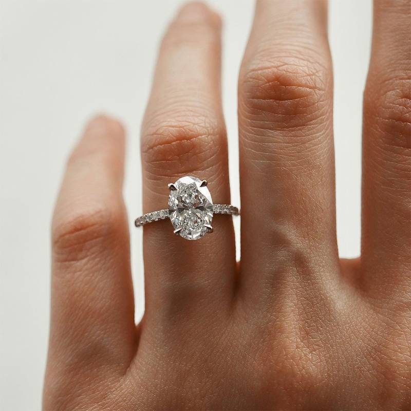Ovaler Moissanit Verlobungsring 2.5Ct - Verstecktes Halo Pave Band | D Color Vvs1 Echt Massiv Gold Brautring Benutzerdefinierte Hochzeitsschmuck von TheNexusJewel