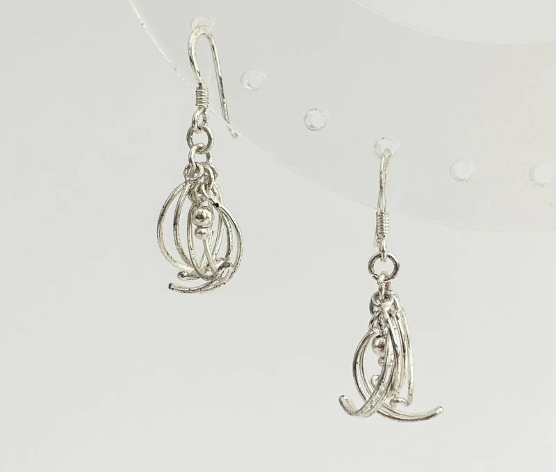 Halbkreis Sterling Silber Vintage Amm 925 Gestempelt Baumeln Ohrringe Mit Ohr Drahtträger von TheNostalgiaHaus