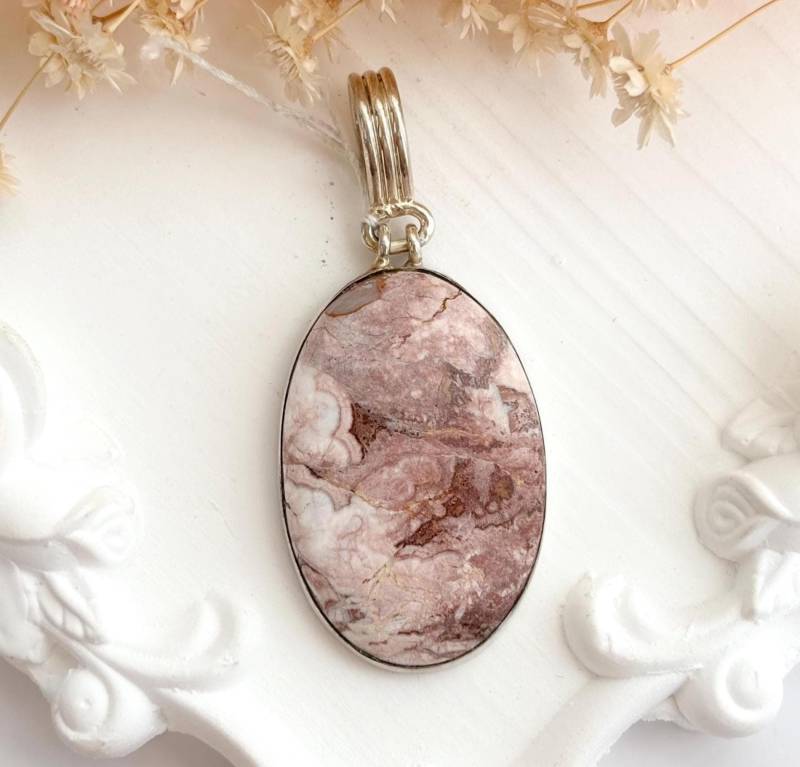 Rosita Jaspis Edelstein Sterling Silber Minimalist Eingerahmt 925 Vintage Statement Anhänger von TheNostalgiaHaus